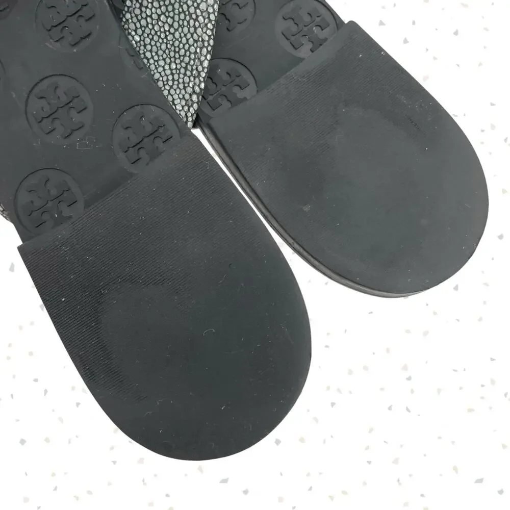 Tory Burch Thora Stingray Black Leather Thong Sandals Smoke Silver Foil Size 10